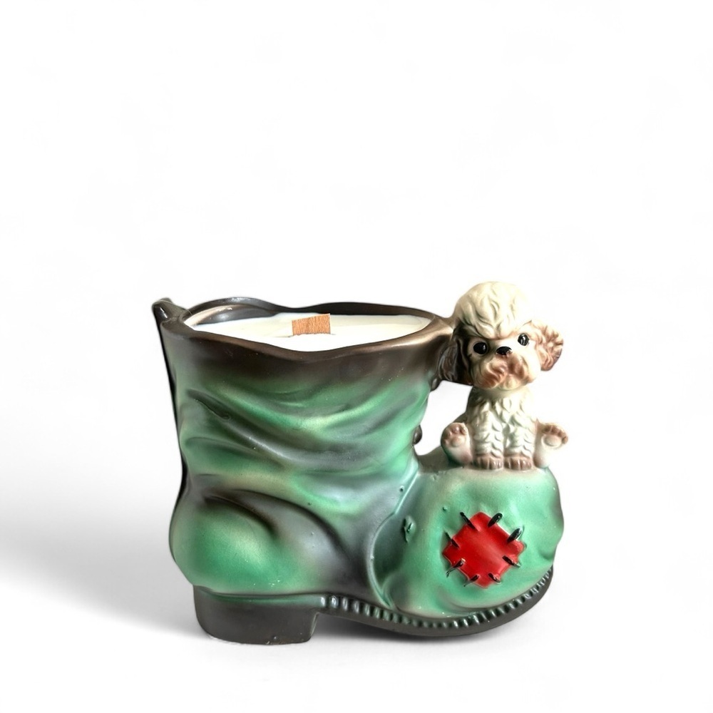 “PEPPER” Vintage 50’s Christmas Boot Holiday By Nest Scented Wood Wick Candle